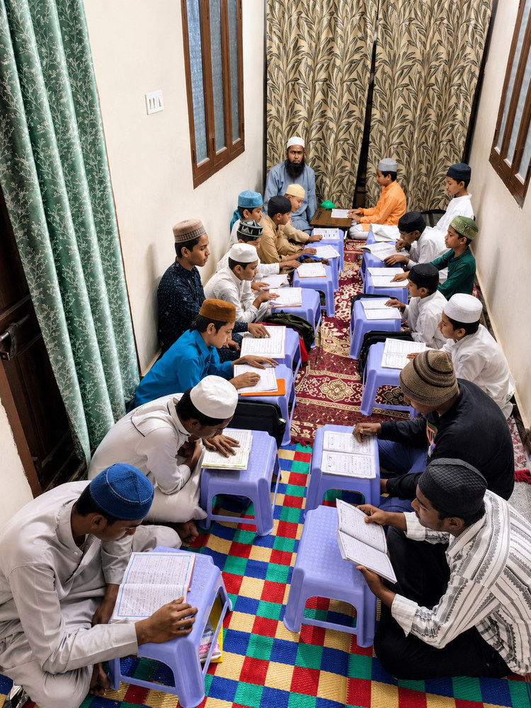 Boys’ Madrasa class session at Suffah Islamic Center